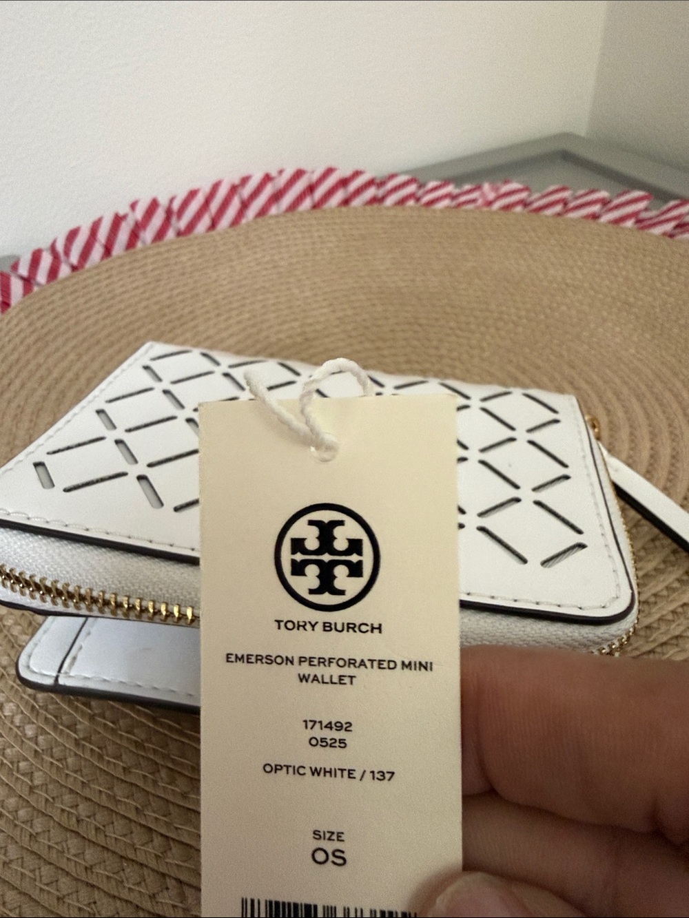 Tory Burch White Perforated Patent Zip Wallet with Gold Logo - Picture 13 of 16